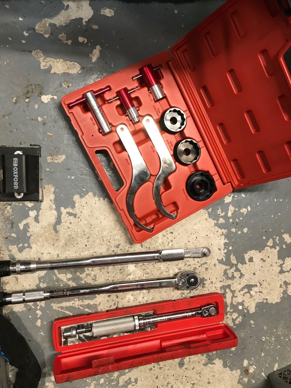 1299s Hub Service 5.jpg