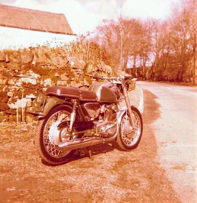 19-honda cb72 250.JPG