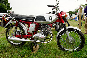 1969_Honda_SS125_right_side.jpg