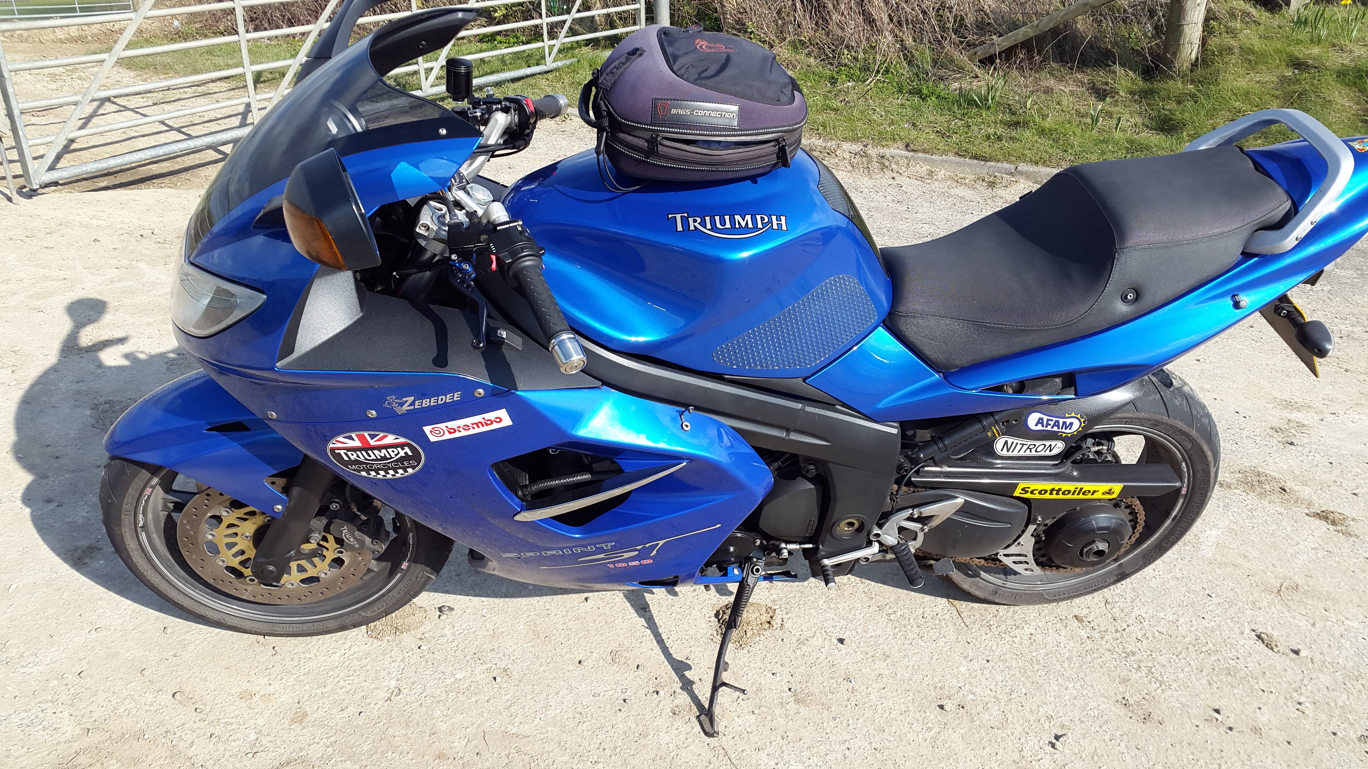 yamaha 250 crotch rocket