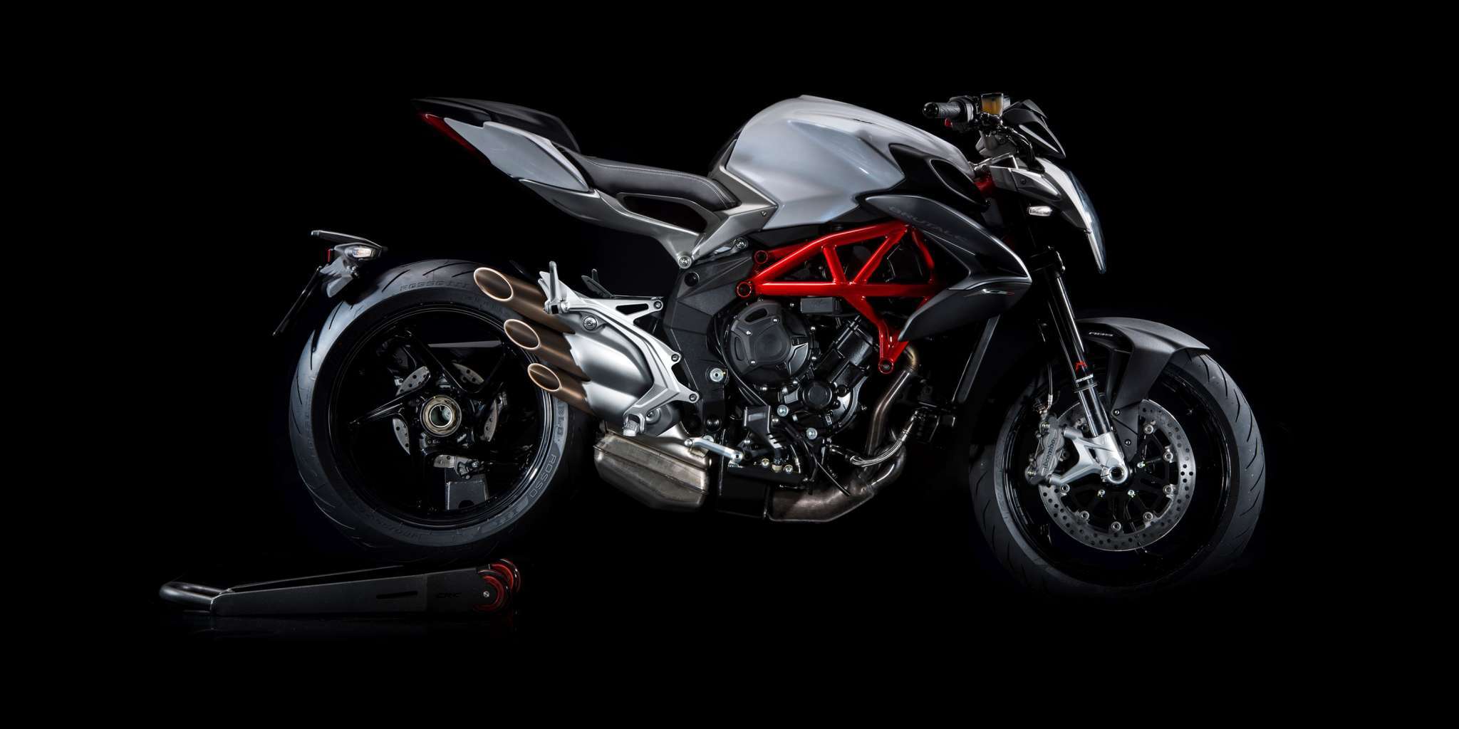 2018-MV-Agusta-Brutale-800c.jpg