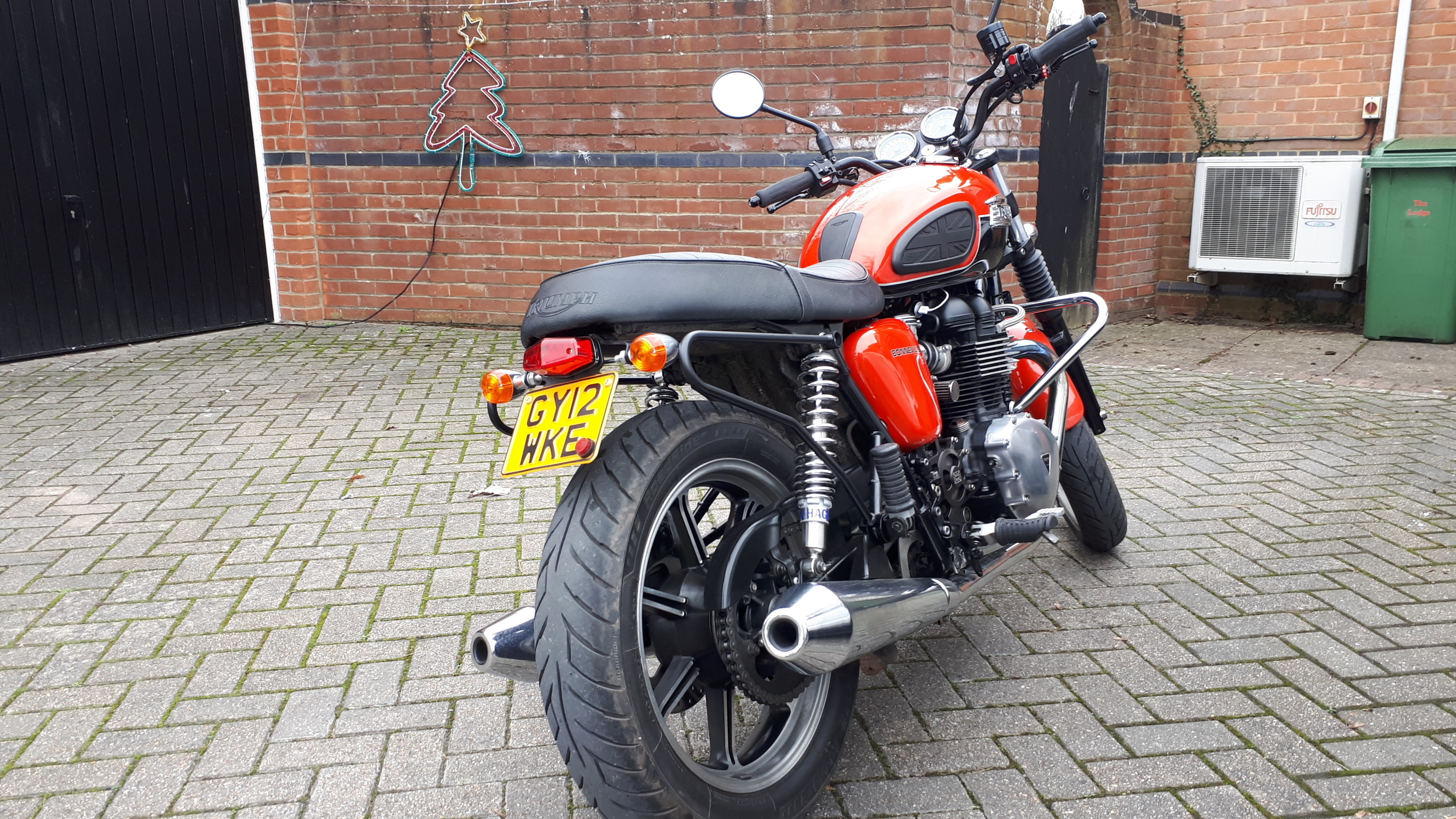 t100 tail tidy