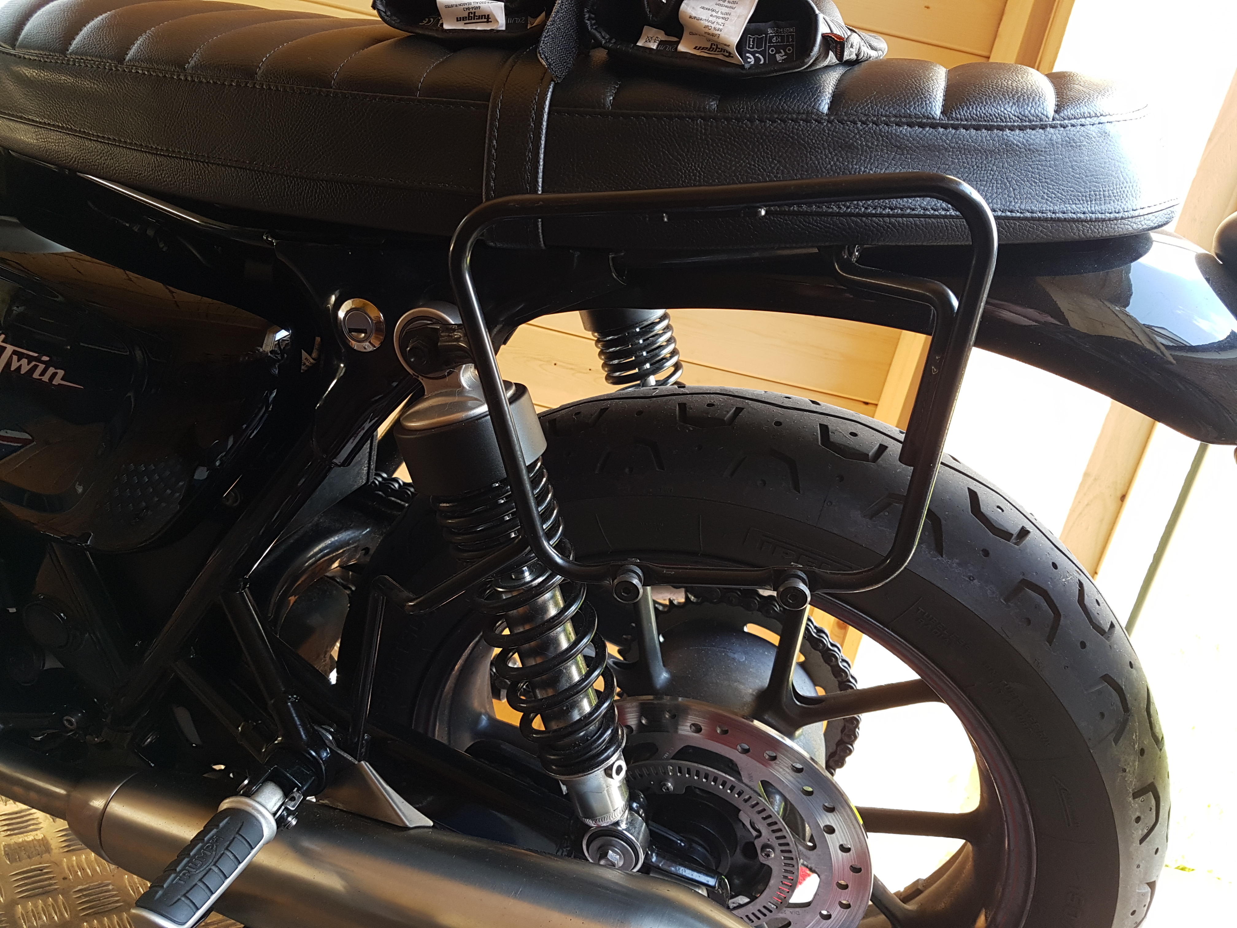 Street Twin Panniers | The Triumph Forum