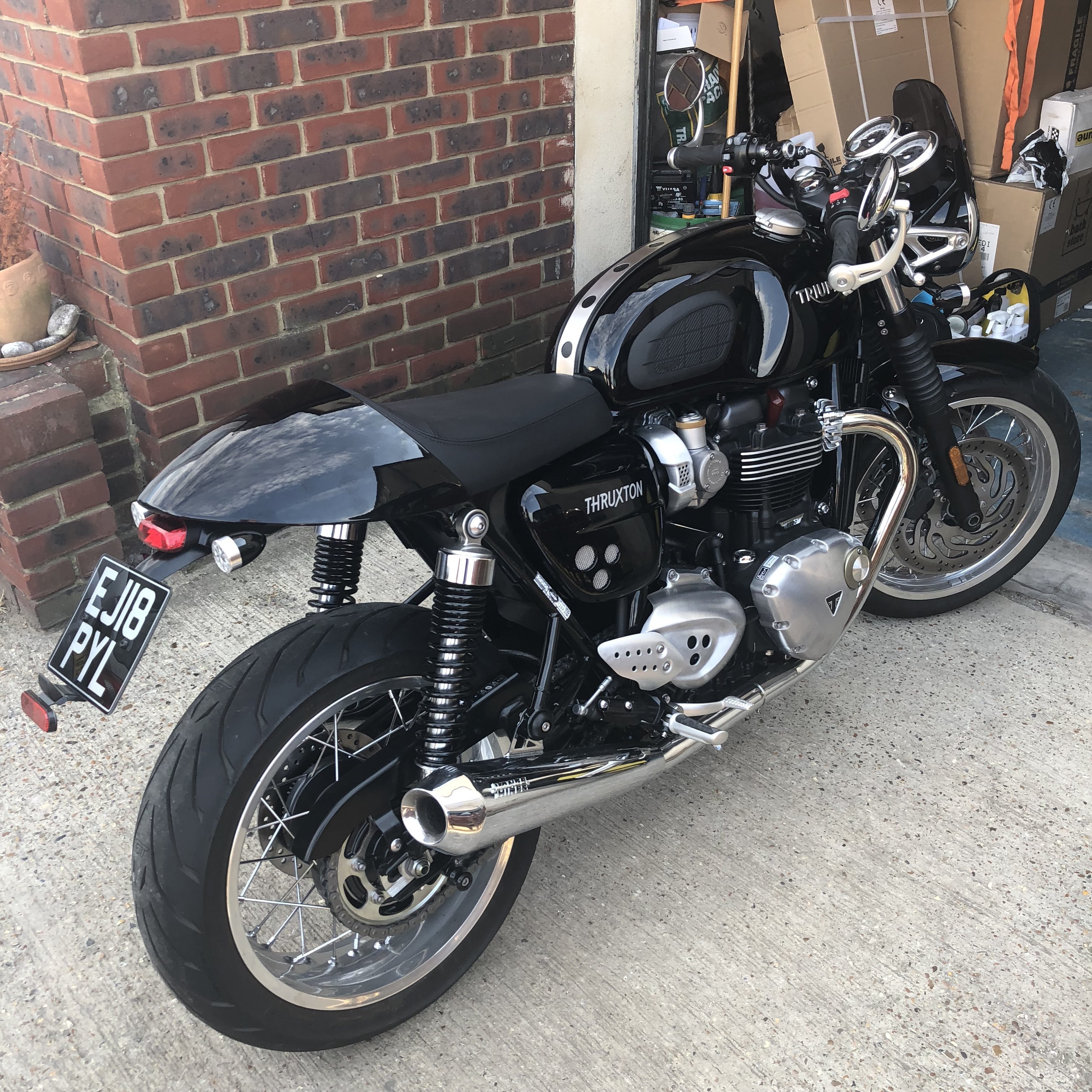 tail tidy thruxton r