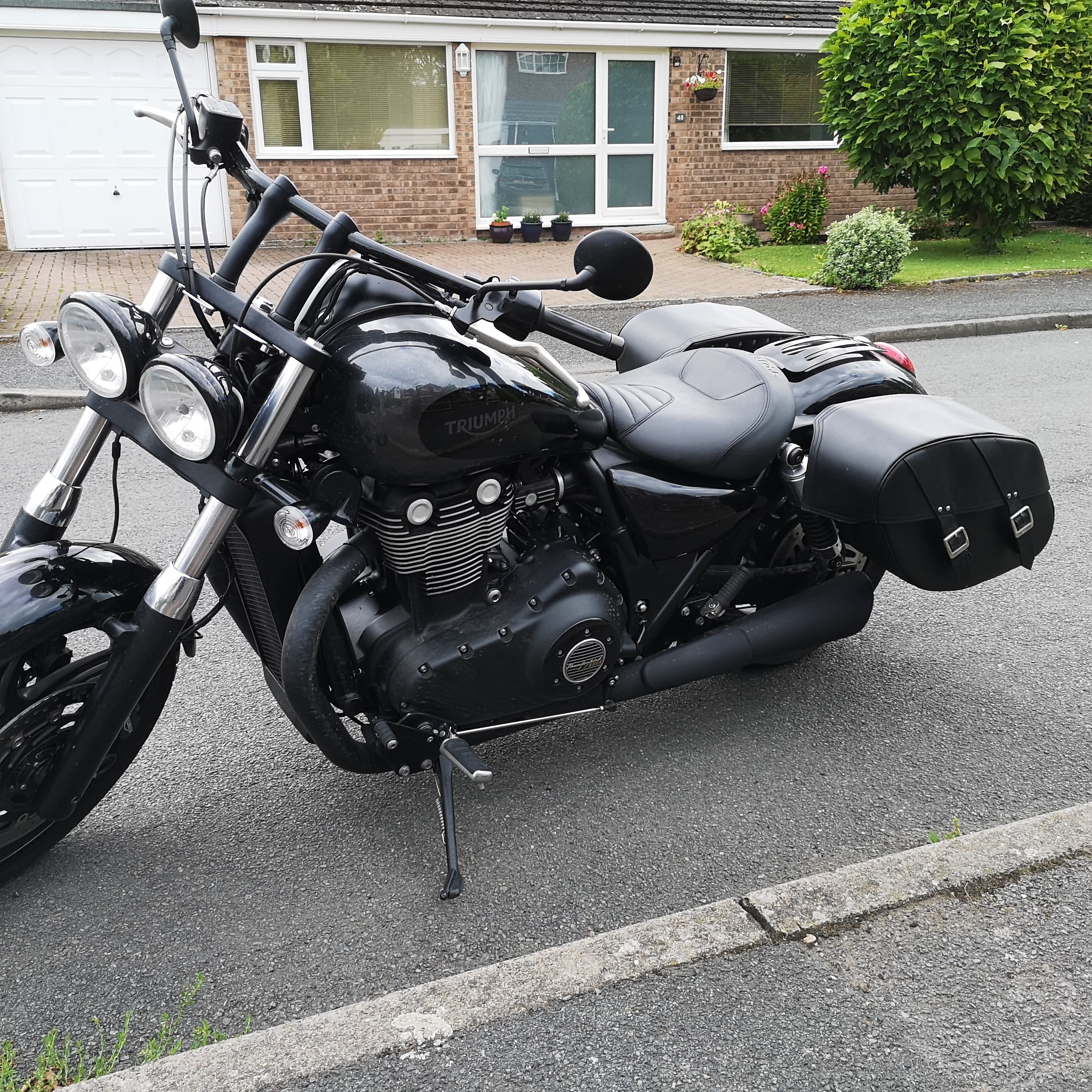 triumph speed twin panniers