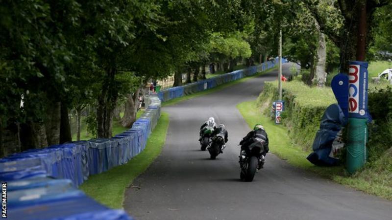 _110632788_roadracing.jpg