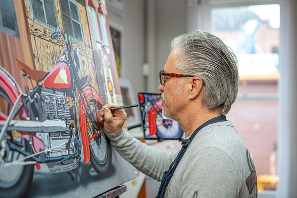 American-Artist-Scott-Jacobs-at-work-in-the-studio.jpg