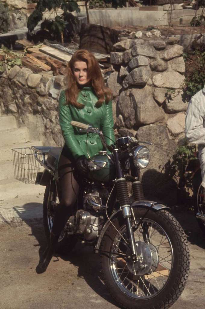 ann-margret-triumph-motorcycle2.jpg