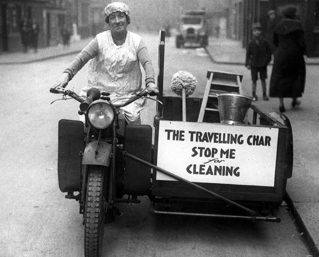 Badass Women Riding on Sidecars (6).jpg