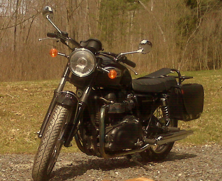 triumph bonneville long distance ride