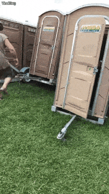 C6816523-1760-4AF1-9E0C-4C2D253A95C5.gif