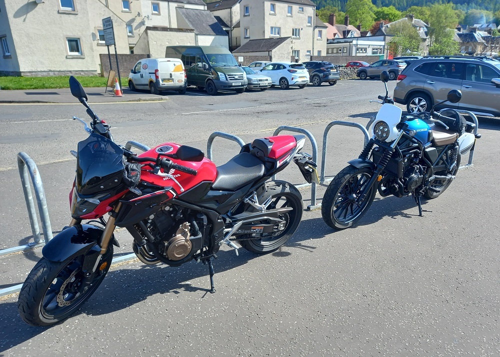 Cb500F and CL500.jpg