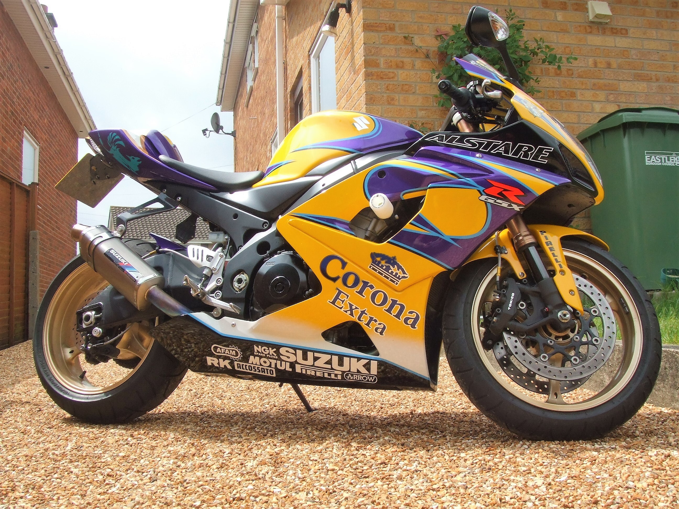 gixxer.JPG
