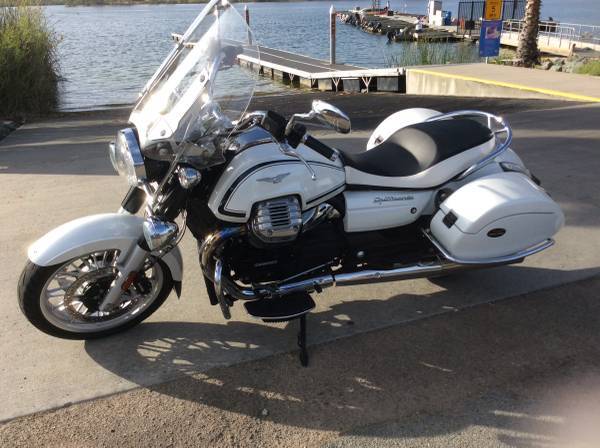 Guzzi1.jpg