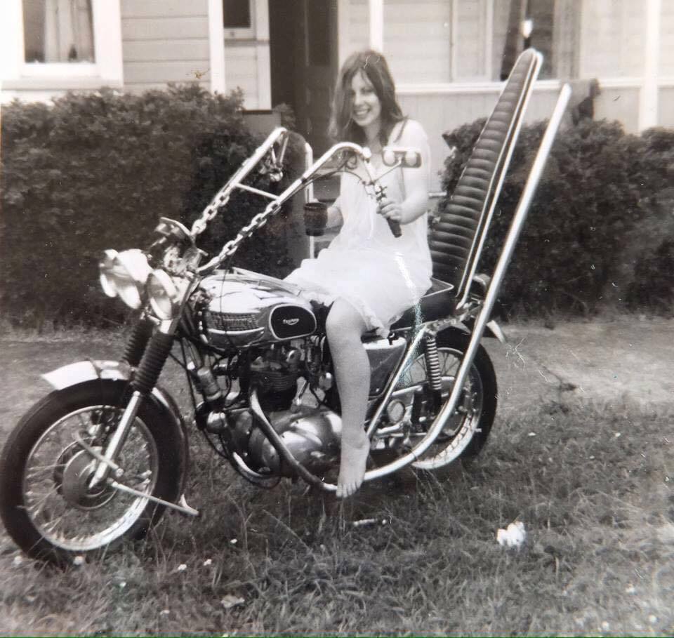 Hippie Chick.jpg