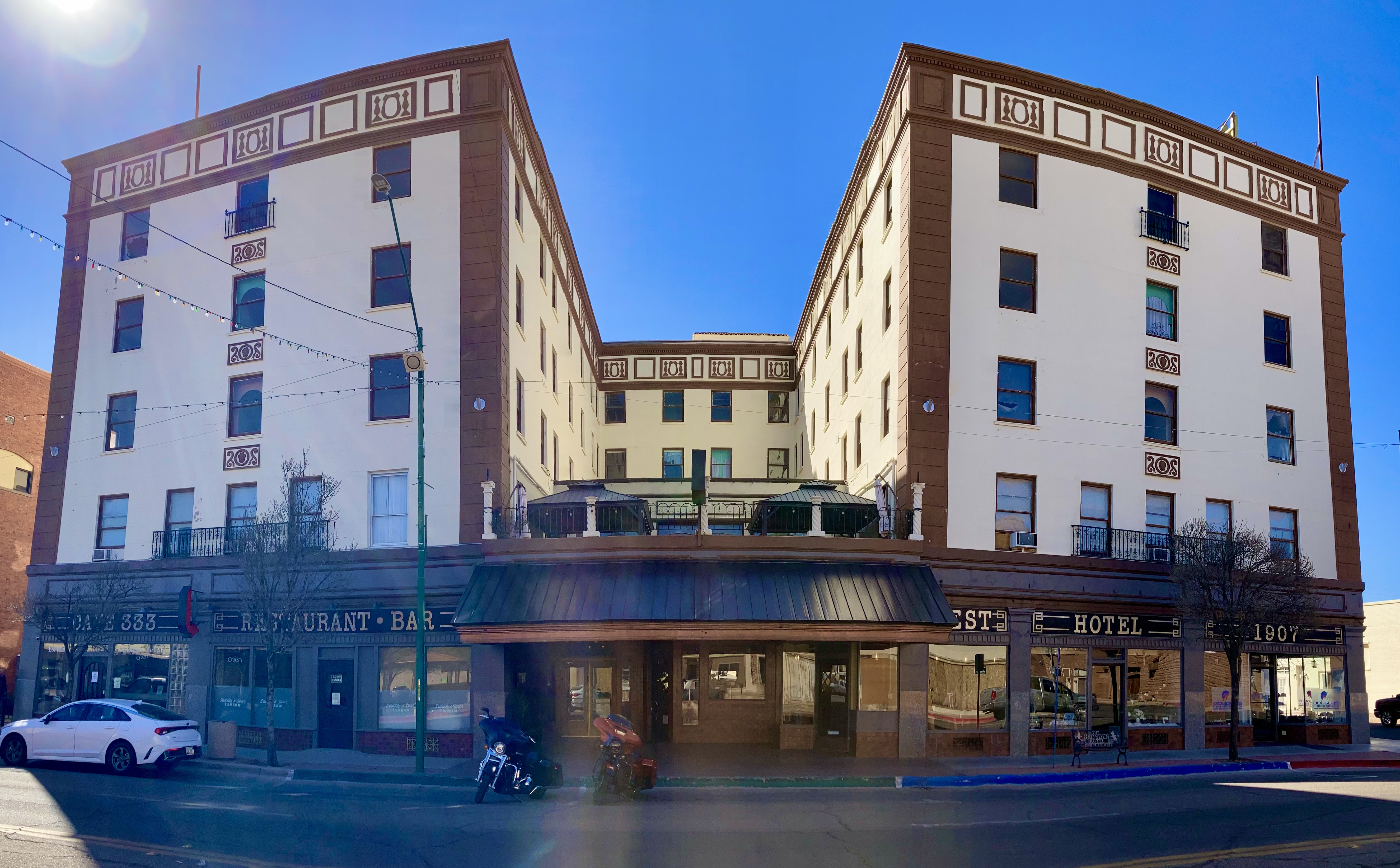 hotel and bikes.jpeg