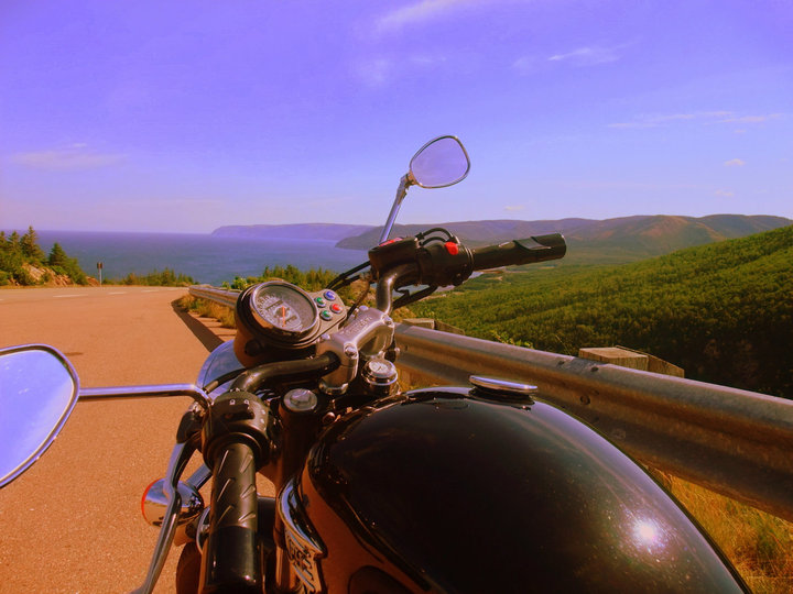 triumph bonneville long distance ride