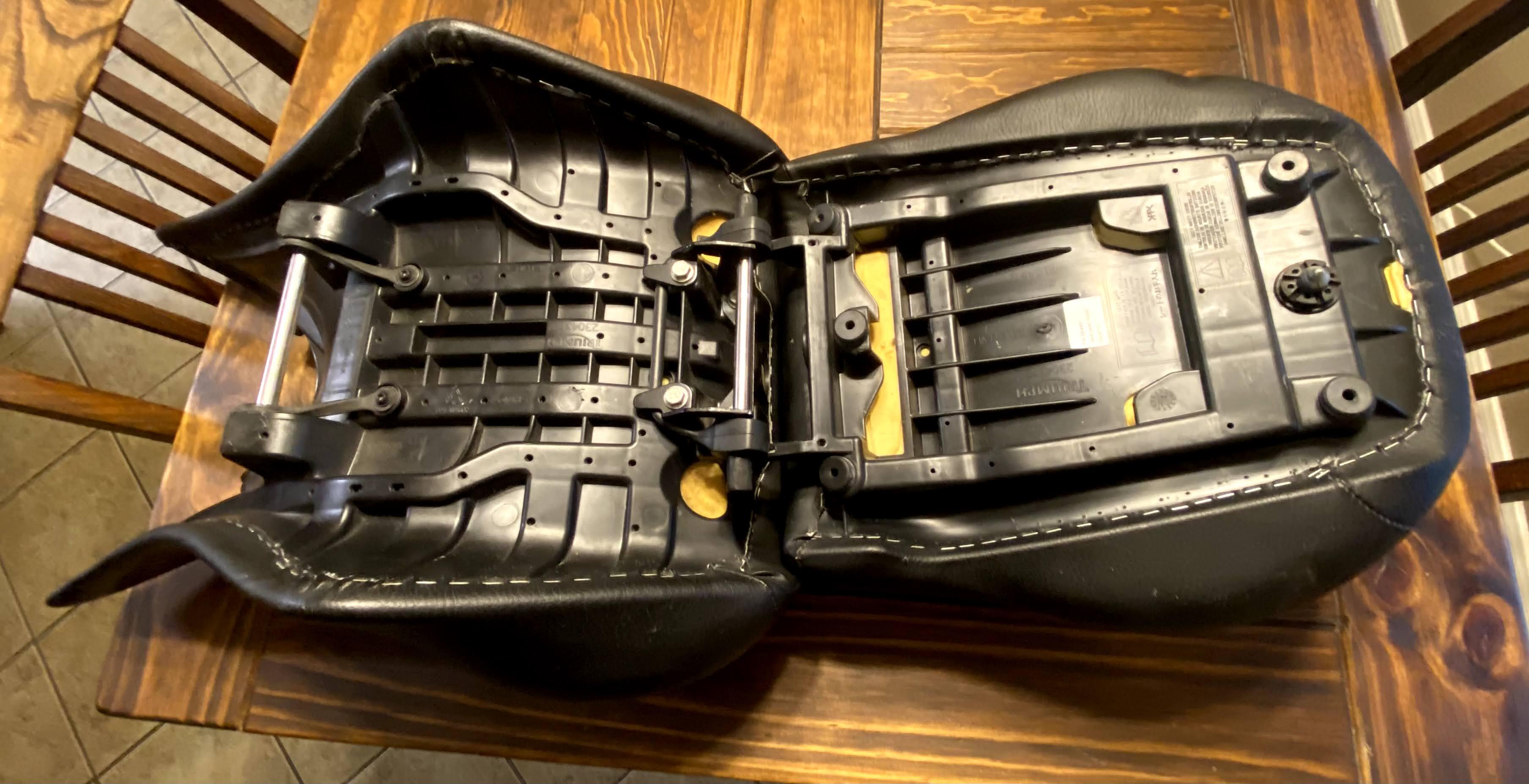 triumph tiger xca seat height