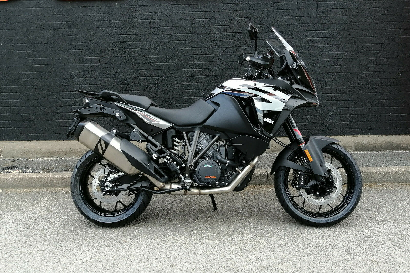 ktm 1290.jpg