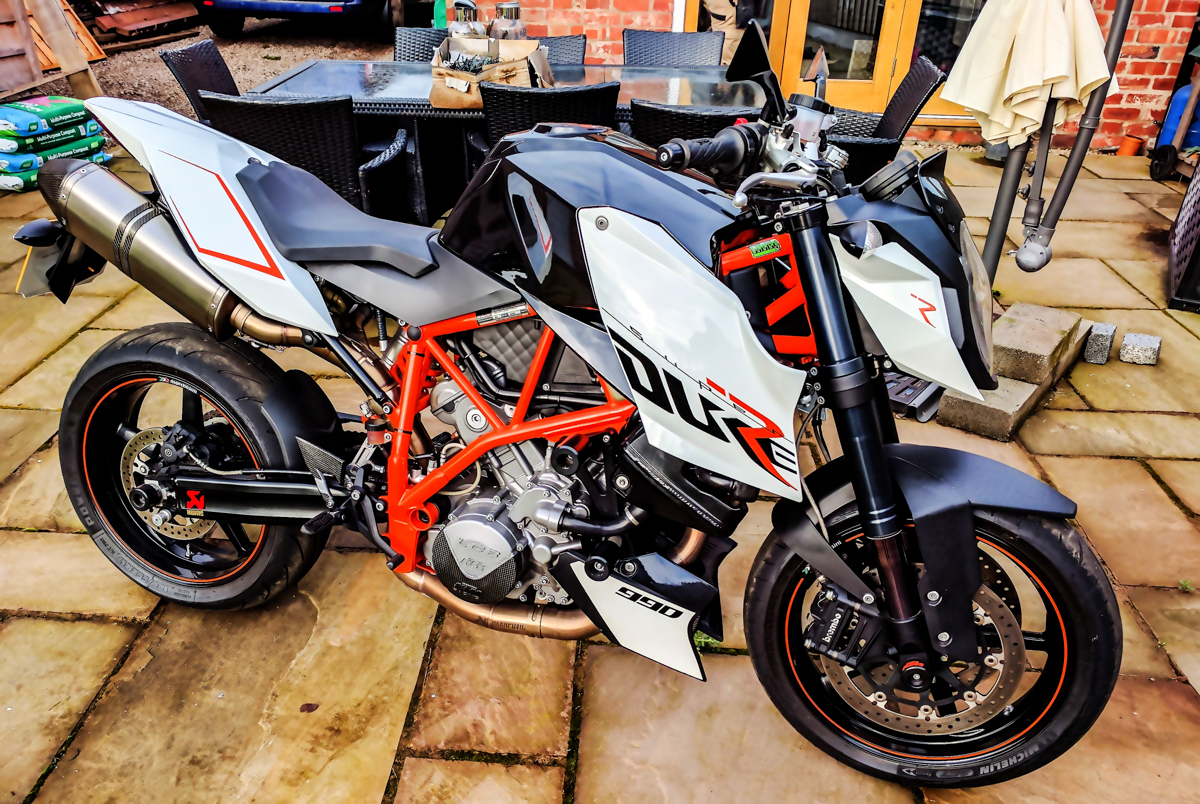 ktm01.jpg