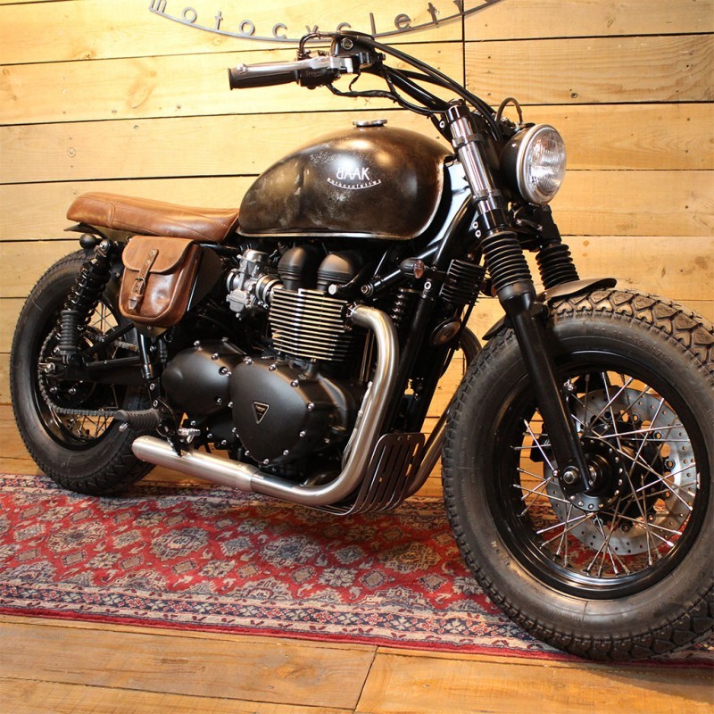 leather-saddlebag-for-triumph (1).jpg