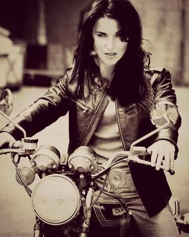 Lucy Lawless.jpg