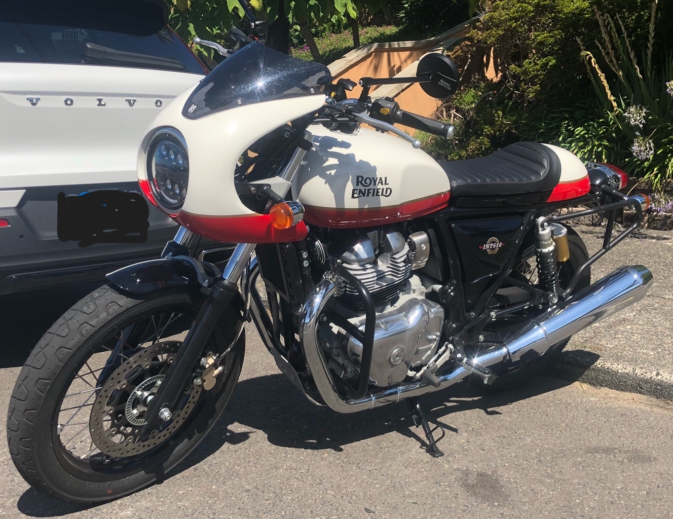 RE Interceptor 650.jpg