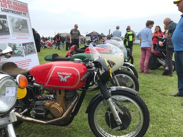 S100 06.jpg