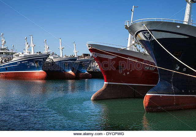 taits-fr227-sunbeam-fr48-scottish-pelagic-fleet-super-trawler-ships-dycpwg.jpg