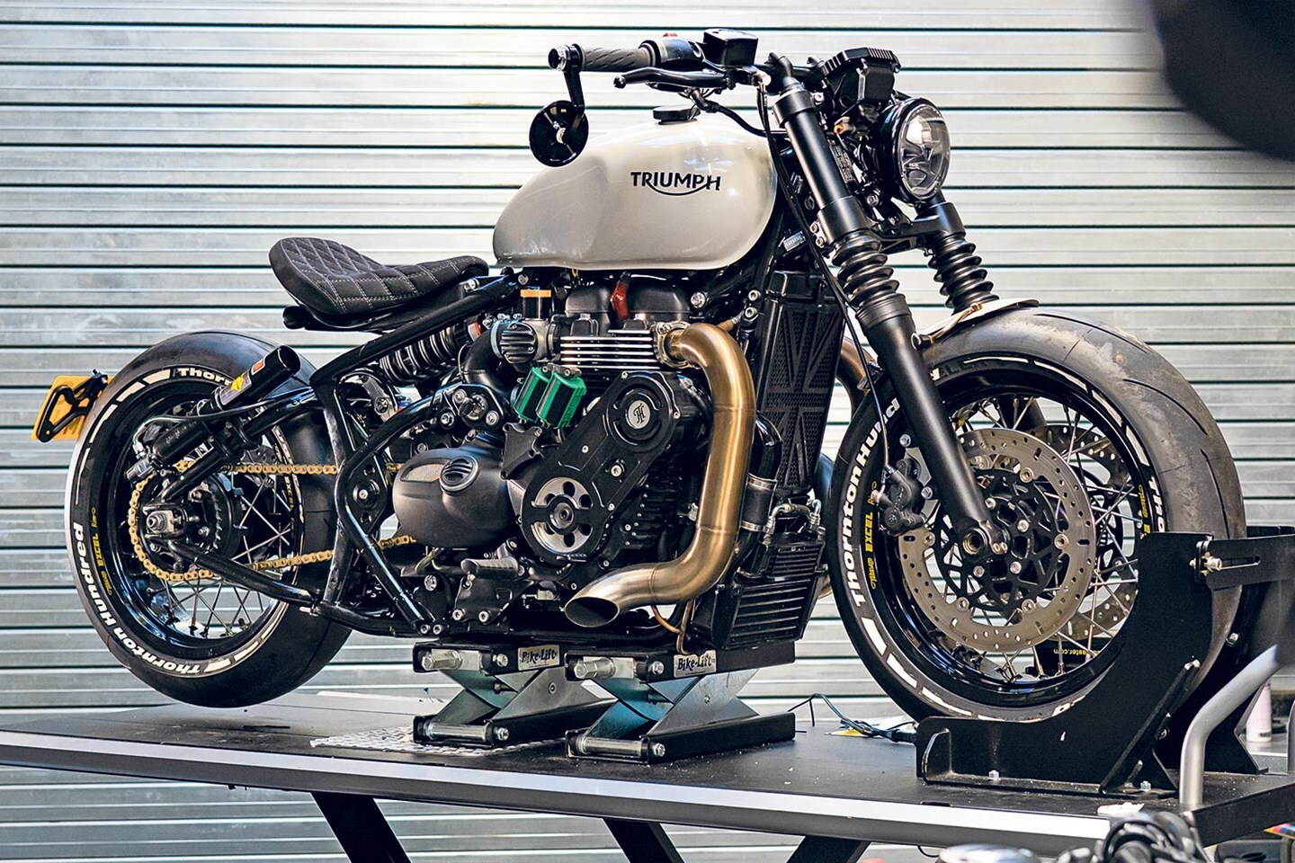 Thornton-Hundred-Bobber.jpg