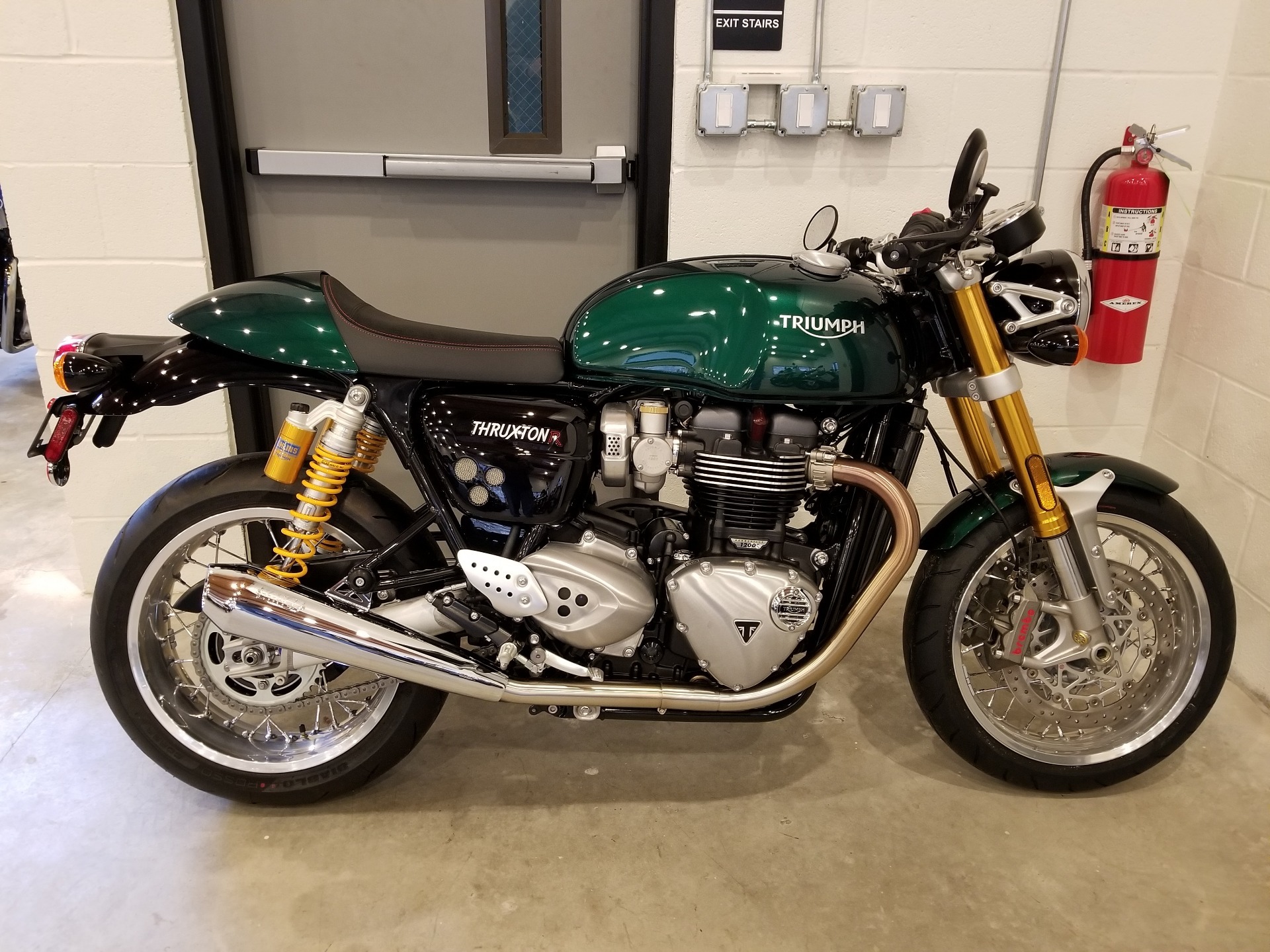Thruxton R #2.jpg
