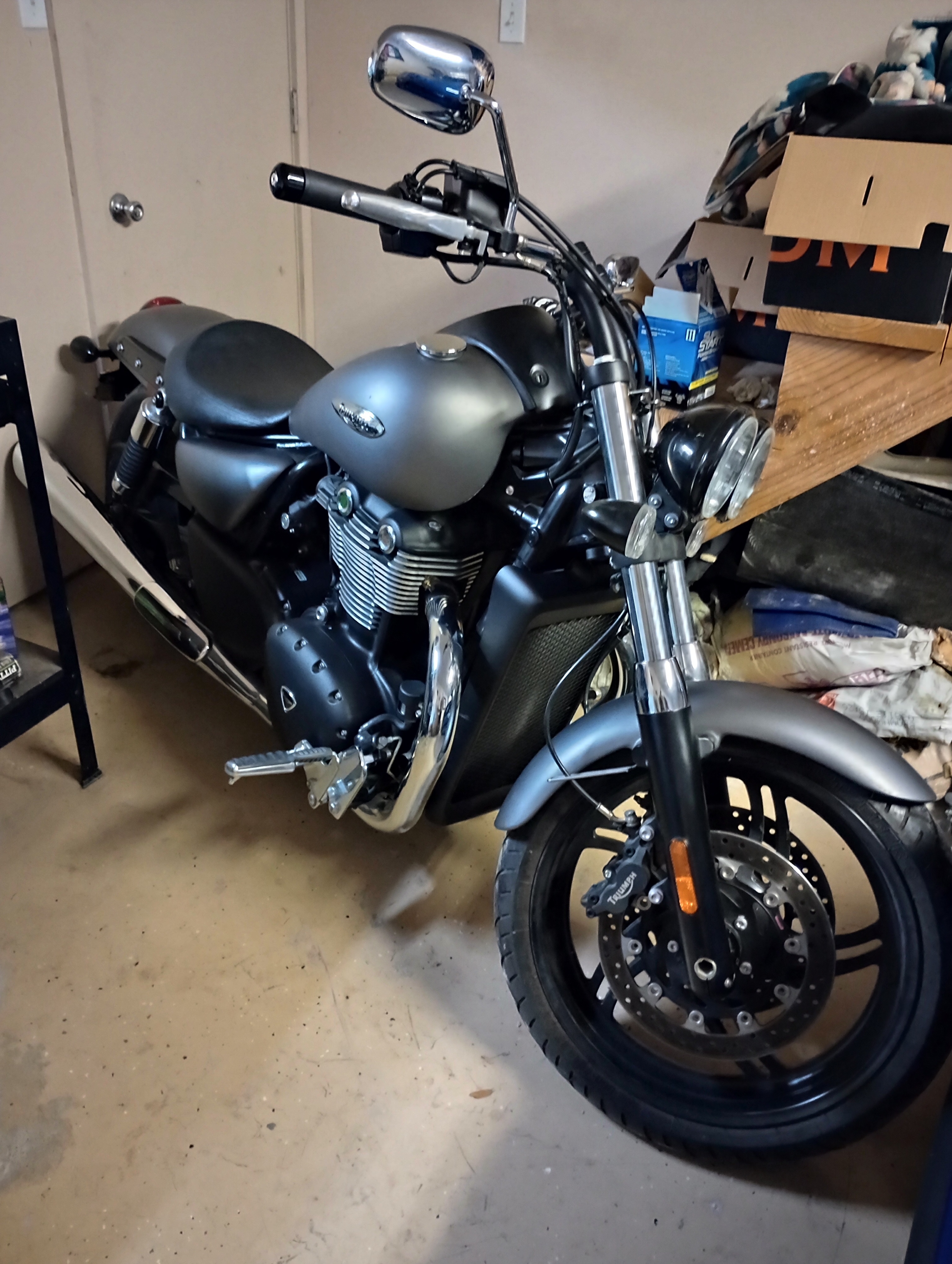 Triumph 1.jpg