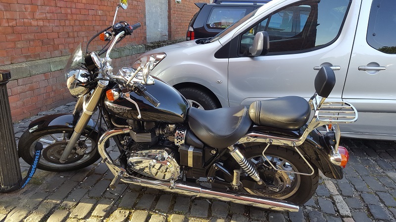 triumph 2a.jpg