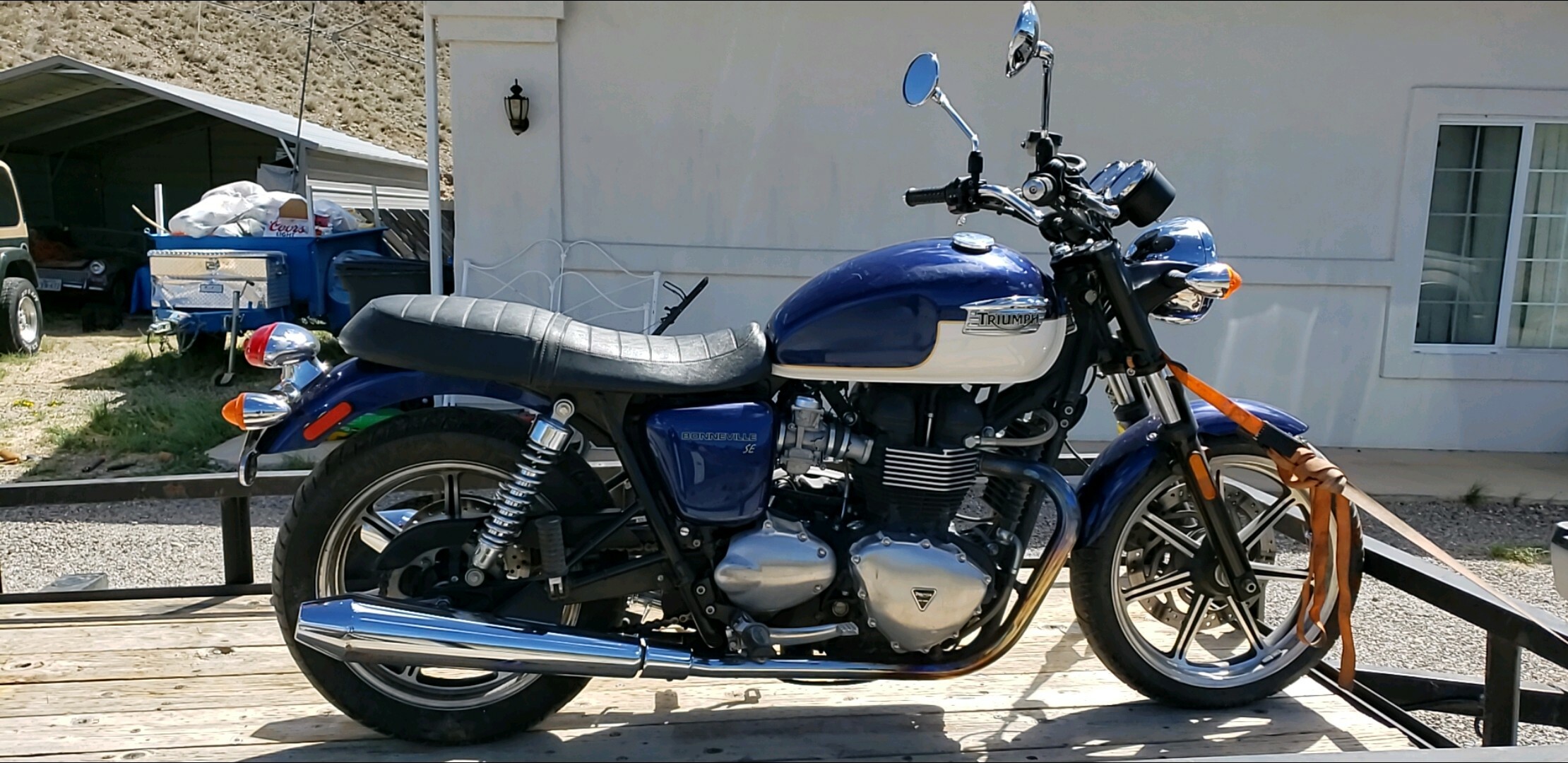 Triumph8.jpeg