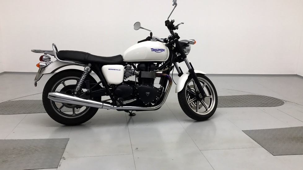 TRIUMPH__BONNEVILLE__BONNEVILLE_865__PETROL__WHITE__2012__KY12PGK-07_md.jpg