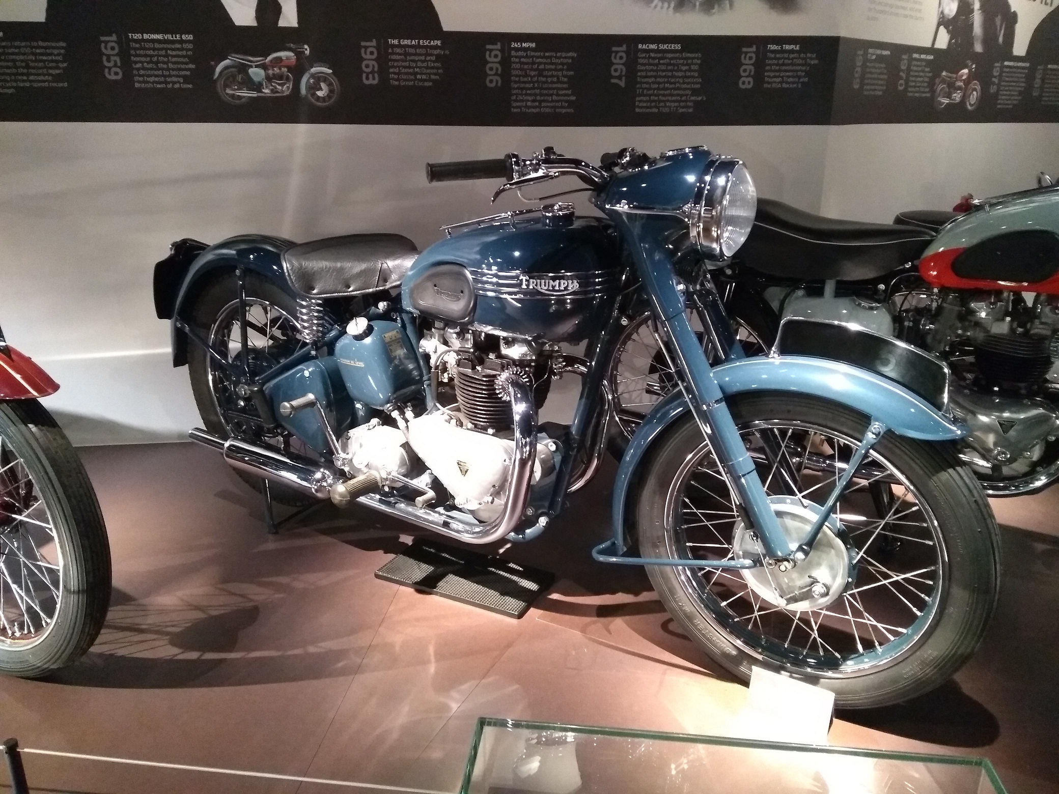 Triumph_Factory_Visitor_Experience_2.jpg