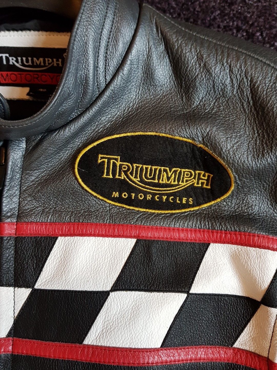 Triumph_Triple_Connection_Jacket_3.jpg