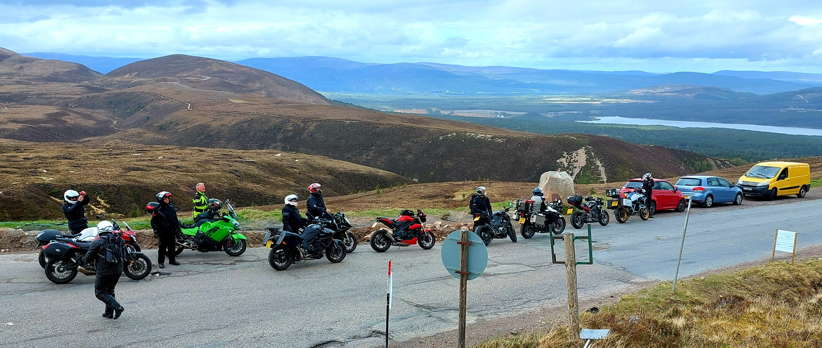 up at the cairngorm ski lifts.jpg