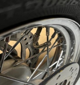 Valve stem.jpg