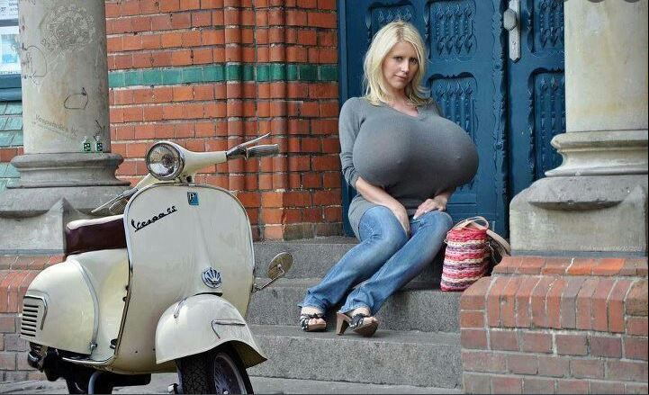 WTF Boobs.jpg