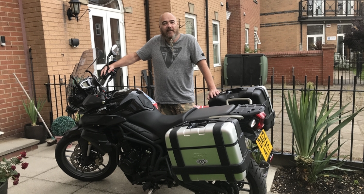 Tiger 800 - Look At My Twat