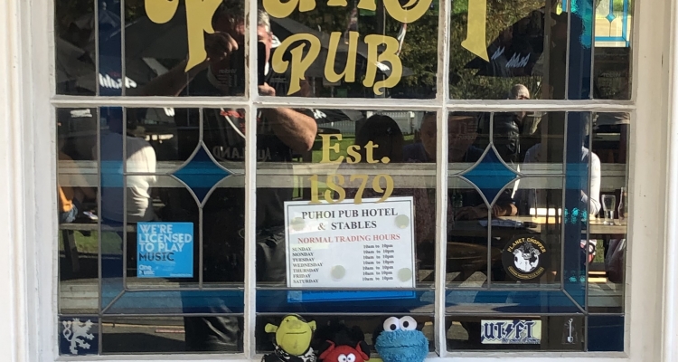 Puhoi Pub