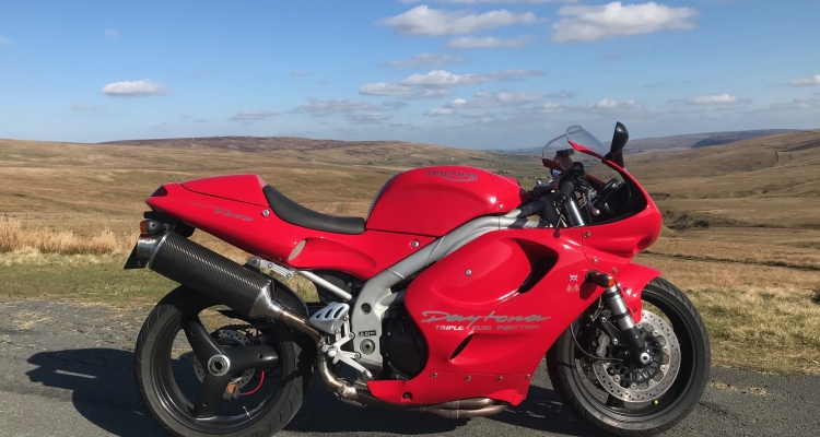 Very Nice Triumph Daytona T595 For £1950.