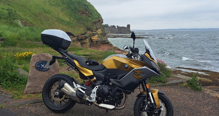 Bmw F900xr  Loan Bike