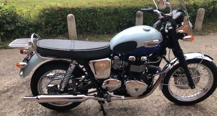 Thought I Would Start A New Thread About My Bonneville Sixty