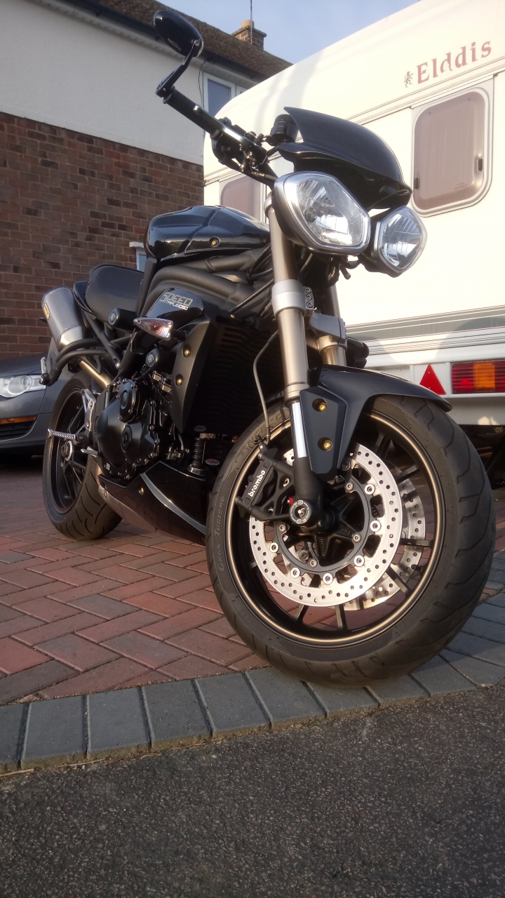 Sun,s out speeds out.B-)