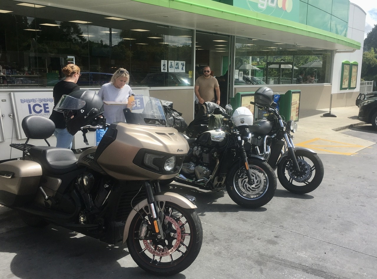 Large BP gas station with good cafe and Charlie’s Chicken
