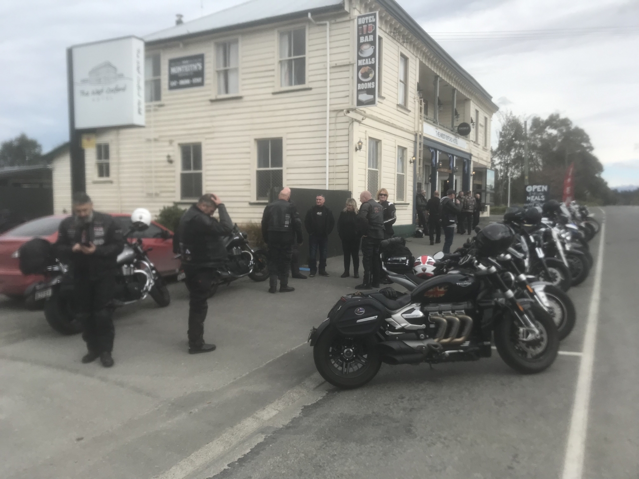 Oxford west historic  tavern popular with motorcyclists touring Canterbury