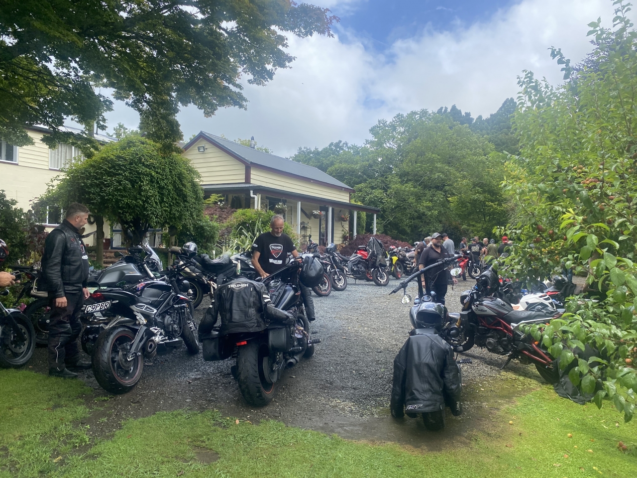Central Taranaki rural area popular for farm stays and B&amp;B