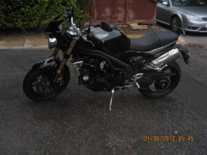 Triumph Speed Triple 001